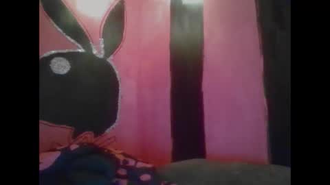 Snapshot of twizzytoxic22 chatting on June 2026 03:56:02 AM twizzytoxic22 online show from June 2026 03:56:02 AM