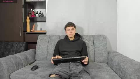 two_sexboys2 online show from February 2026 07:39:02 PM