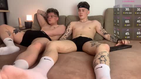 Noah blonde and Josh dark hair Nike guy online show from April 2026 03:20:02 PM