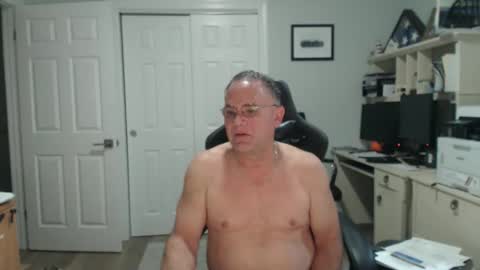 Snapshot of twopeopleinlove chatting on November 2025 11:21:02 AM Twopeopleinlove online show from November 2025 11:21:02 AM