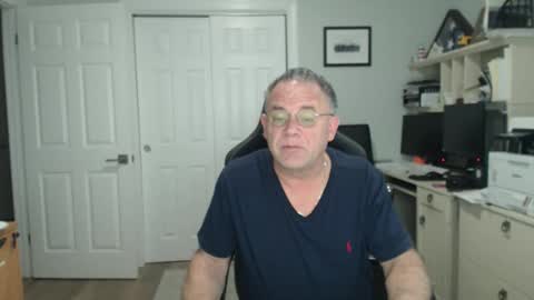 Snapshot of twopeopleinlove chatting on January 2026 11:13:01 AM Twopeopleinlove online show from January 2026 11:13:01 AM