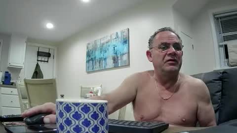 Snapshot of twopeopleinlove chatting on January 2026 10:42:02 AM Twopeopleinlove online show from January 2026 10:42:02 AM