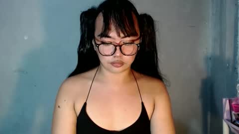 Snapshot of tyla_23 chatting on March 2026 02:41:01 AM Tyla online show from March 2026 02:41:01 AM