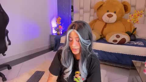  TYLA  online show from February 2025 03:25:01 AM