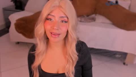  TYLA  online show from September 2025 03:41:01 AM