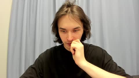 Snapshot of tyler__johnson chatting on February 2025 04:37:01 AM Tyler johnson online show from February 2025 04:37:01 AM