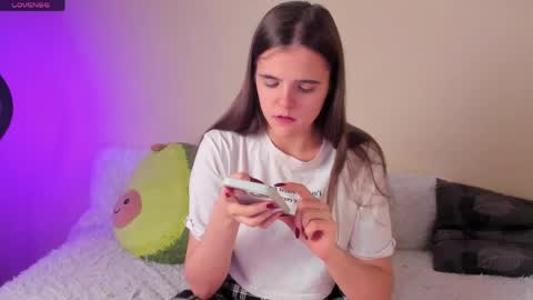 Snapshot of tyler_ema chatting on March 2026 08:59:02 PM Ema online show from March 2026 08:59:02 PM