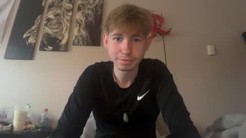 Snapshot of tyler_fox0 chatting on July 2026 02:31:01 AM tyler_fox0 online show from July 2026 02:31:01 AM