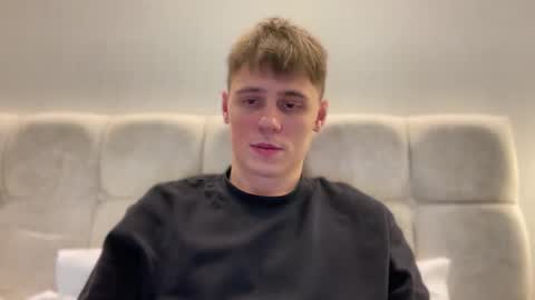 Snapshot of tyler_garrner chatting on September 2025 12:23:02 AM tyler_garrner online show from September 2025 12:23:02 AM