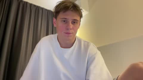 Snapshot of tyler_garrner chatting on October 2025 05:47:02 PM tyler_garrner online show from October 2025 05:47:02 PM