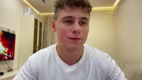 Snapshot of tyler_garrner chatting on November 2025 04:18:02 PM tyler_garrner online show from November 2025 04:18:02 PM