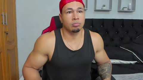 Snapshot of tyler_hank1 chatting on July 2026 09:37:02 AM tyler_hank1 online show from July 2026 09:37:02 AM