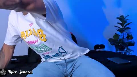 Tyler online show from November 2025 10:04:02 PM