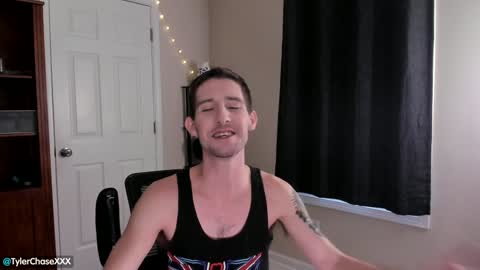 Snapshot of tylerchasexxx chatting on December 2024 10:08:02 PM Tyler Chase online show from December 2024 10:08:02 PM