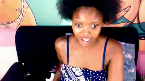 Snapshot of tyrabangz chatting on January 2025 04:06:01 PM Tyra online show from January 2025 04:06:01 PM