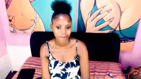 Snapshot of tyrabangz chatting on March 2025 10:43:01 PM Tyra online show from March 2025 10:43:01 PM