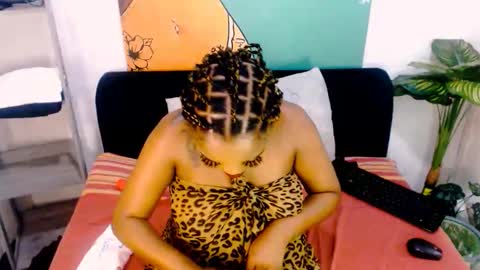 Snapshot of tyrabangz chatting on March 2026 10:36:01 PM Tyra online show from March 2026 10:36:01 PM