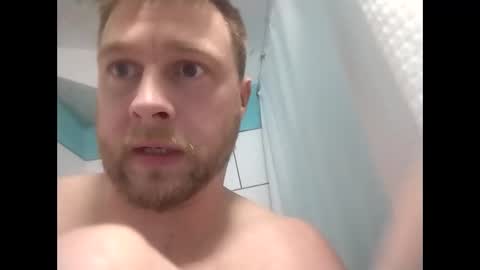 tyreking online show from November 2025 10:30:01 PM