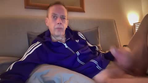 Snapshot of tyronev70 chatting on February 2026 09:21:02 AM Ty online show from February 2026 09:21:02 AM