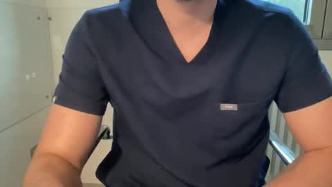 Snapshot of uddupugg chatting on February 2026 03:31:02 PM uddupugg online show from February 2026 03:31:02 PM