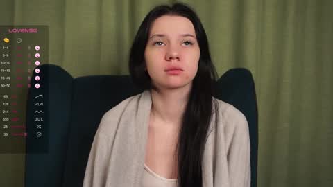 Snapshot of udelaborom chatting on January 2025 08:11:02 PM Lili online show from January 2025 08:11:02 PM