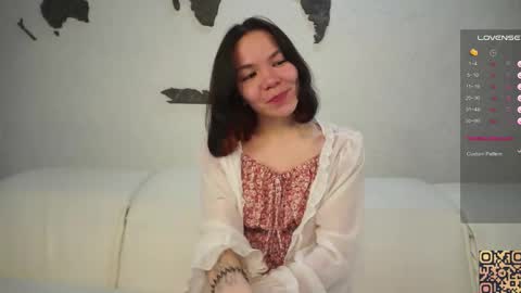 Snapshot of udelaborom chatting on February 2025 06:41:02 PM Lili online show from February 2025 06:41:02 PM