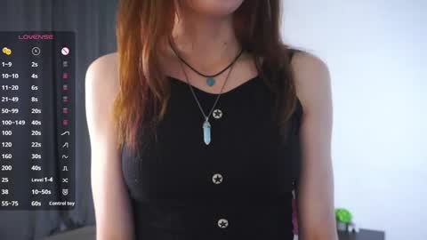 Lili online show from May 2026 06:28:02 PM