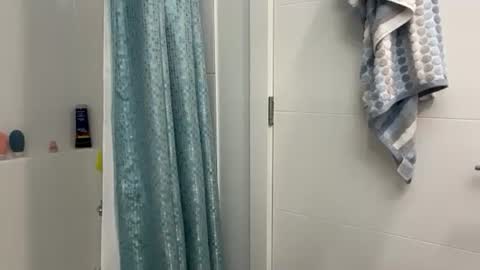 Snapshot of uhrichofjesse chatting on October 2025 04:08:01 PM franco freeplay online show from October 2025 04:08:01 PM