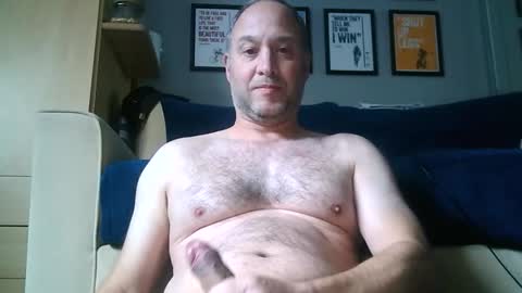ukflasher online show from October 2025 01:12:01 PM