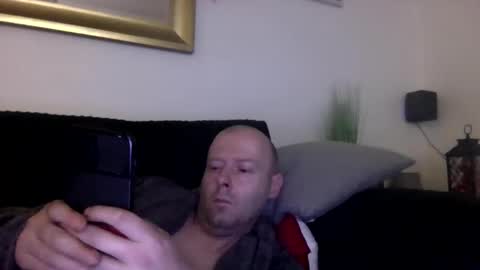 ukmatty3 online show from December 2024 05:33:02 PM