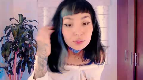 Snapshot of ulala_martina chatting on May 2026 06:15:02 PM Martina online show from May 2026 06:15:02 PM