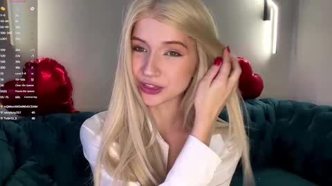 Vikki online show from May 2026 03:31:02 PM