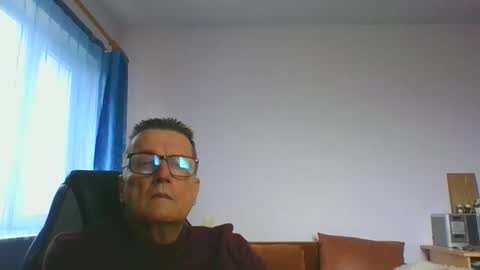 Snapshot of ulmeni4 chatting on December 2024 11:19:01 AM ulmeni4 online show from December 2024 11:19:01 AM