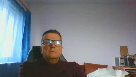Snapshot of ulmeni4 chatting on December 2024 10:34:02 AM ulmeni4 online show from December 2024 10:34:02 AM