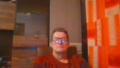 Snapshot of ulmeni4 chatting on January 2025 06:36:02 PM ulmeni4 online show from January 2025 06:36:02 PM