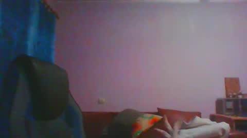 Snapshot of ulmeni4 chatting on January 2025 05:34:01 PM ulmeni4 online show from January 2025 05:34:01 PM