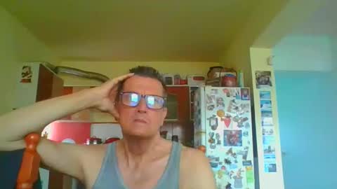 ulmeni4 online show from April 2026 02:24:01 PM