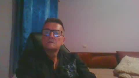 ulmeni7 online show from October 2025 07:04:02 PM
