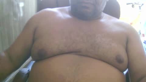 ulmo_br online show from December 2025 05:18:02 PM