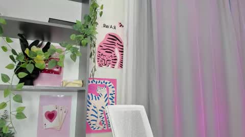 Melena online show from October 2025 12:44:01 AM