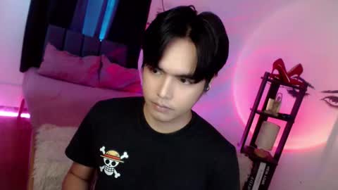 Alex online show from October 2025 02:48:02 AM