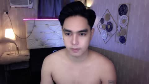 Alex online show from October 2025 05:02:02 PM