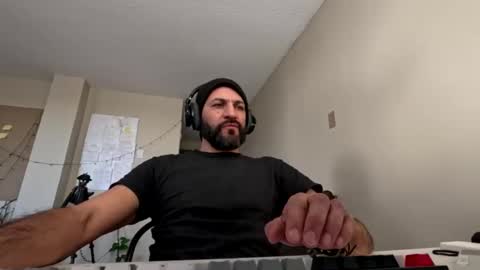 Snapshot of ultratoaster chatting on January 2025 06:24:02 PM ultratoaster online show from January 2025 06:24:02 PM