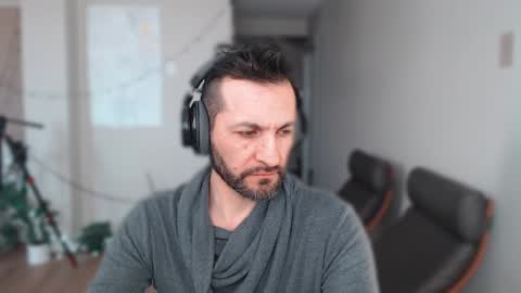 Snapshot of ultratoaster chatting on January 2025 06:12:02 PM ultratoaster online show from January 2025 06:12:02 PM