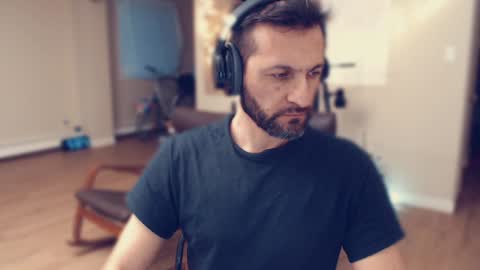 Snapshot of ultratoaster chatting on January 2025 12:39:02 AM ultratoaster online show from January 2025 12:39:02 AM