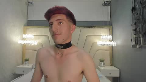Un Slutty online show from December 2024 06:53:01 PM
