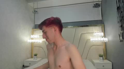 Un Slutty online show from January 2025 06:09:01 PM