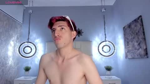 Un Slutty online show from February 2025 08:14:02 PM