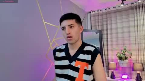 un_sluttyy online show from November 2025 12:28:02 PM