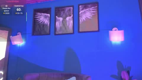 Snapshot of un_sluttyy chatting on November 2025 11:49:02 PM un_sluttyy online show from November 2025 11:49:02 PM